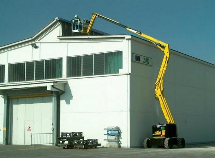 Nacelle thermique articulée 18m